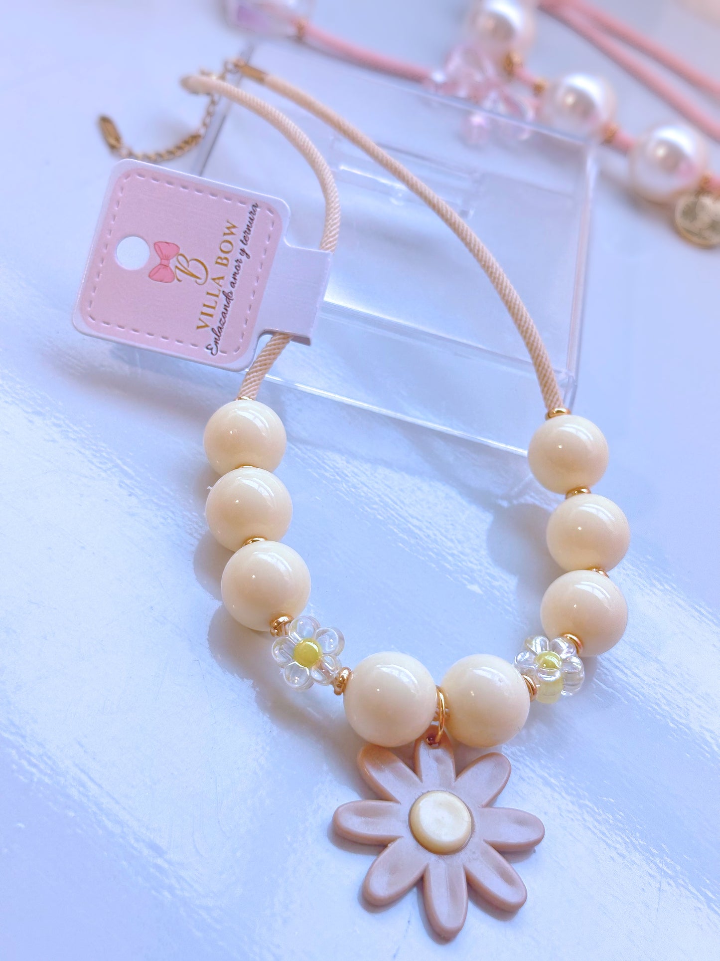Collar florimor amarillo pastel
